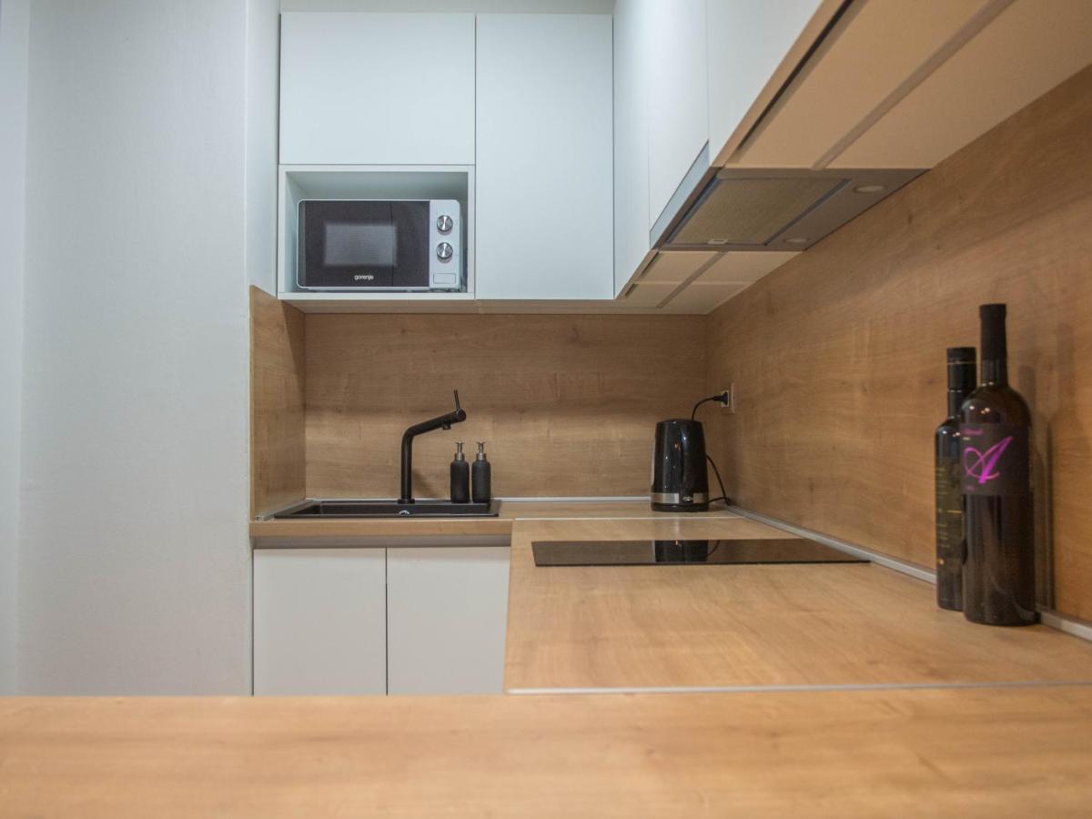 Apartman Adeari Zagreb Bagian luar foto