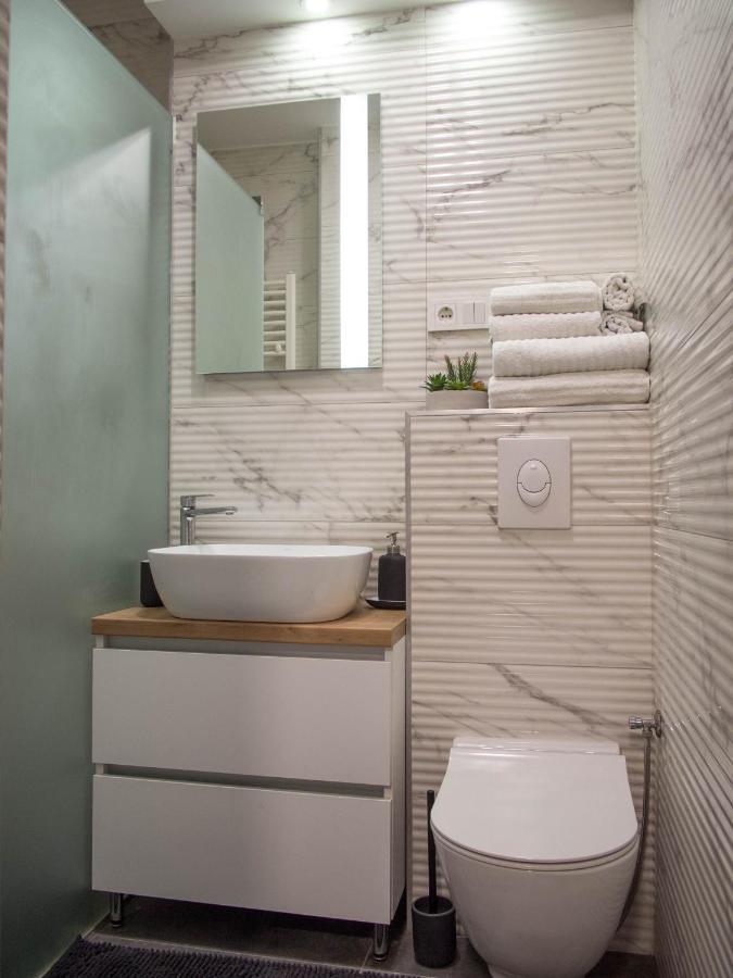 Apartman Adeari Zagreb Bagian luar foto