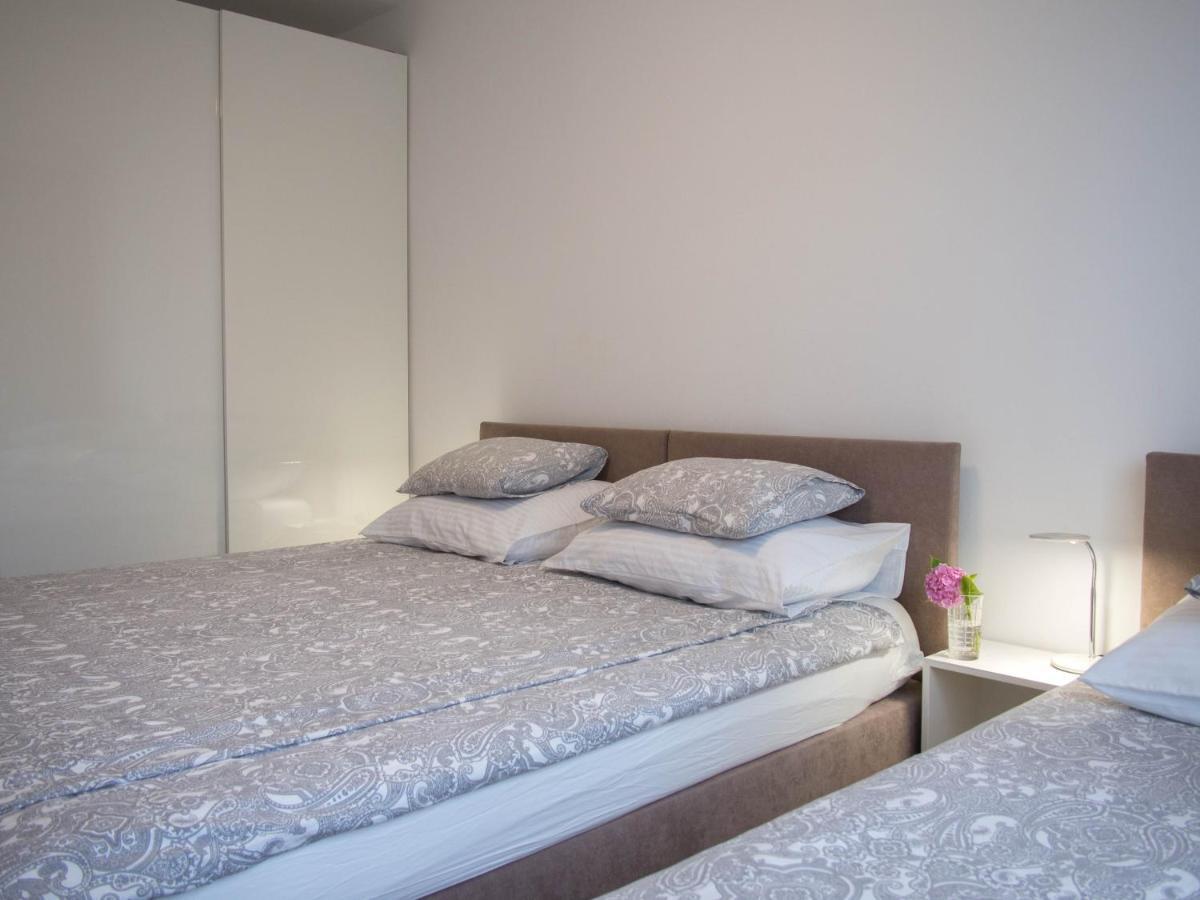 Apartman Adeari Zagreb Bagian luar foto